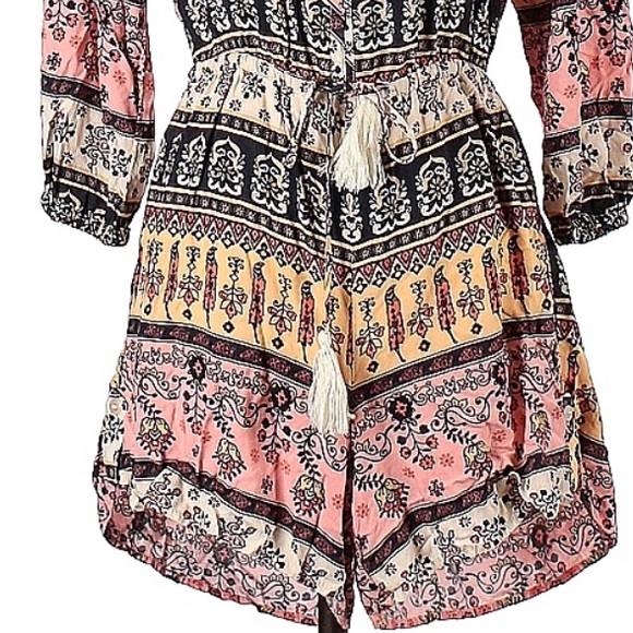 (Host Pick) Beautiful American Rag Cie Romper in Size Small - Picture 4 of 4